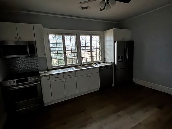 5th image of 1609 Rivermont Ave #B