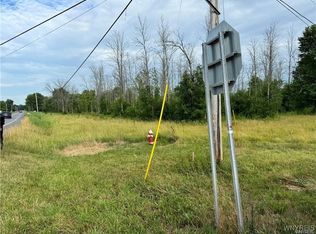 Akron Rd, Lockport, NY 14094