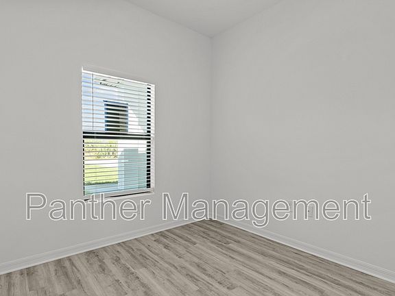 3rd image of 311 Ichabod Ave S