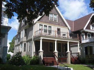 2957 N Murray Ave, Milwaukee, WI 53211