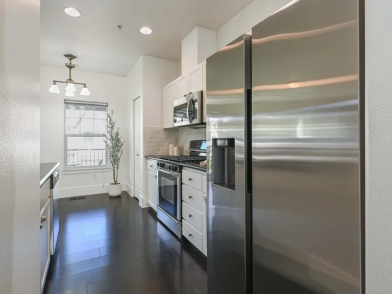 724 NW 118th Ave — Photo 15