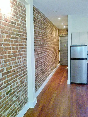 Rented by Bohemia Realty Group | media 32