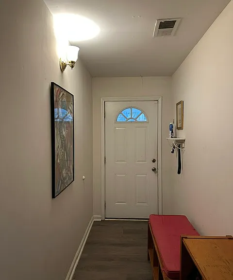 657 Home Ave SE — Photo 13