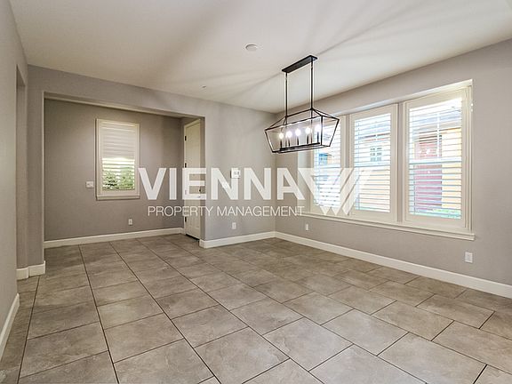 5th image of 400 Dormarin Pl