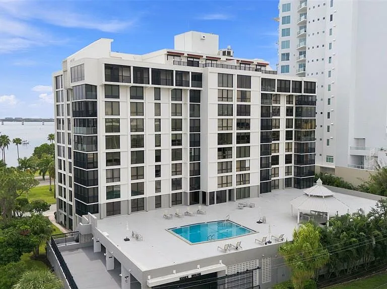 707 S Gulfstream Ave #207 — Photo 60