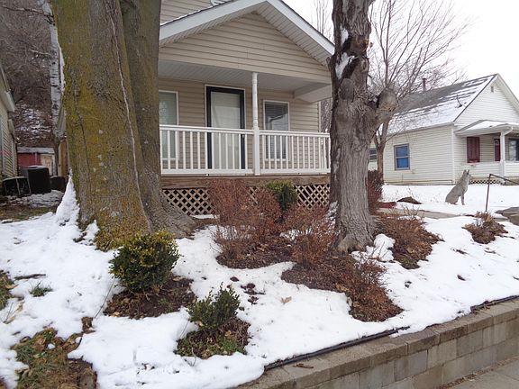2nd image of 514 N 1st St