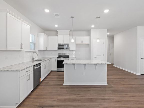 Kitchen with Large Island