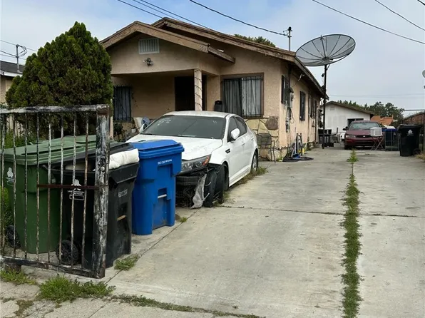 221 W 106th St, Los Angeles, CA 90003