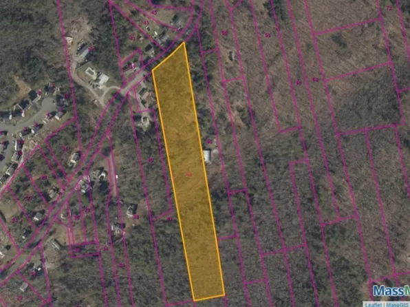 44 Seabrook Rd, Salisbury, MA 01952