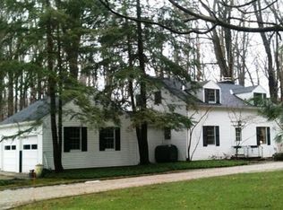 471 Chagrin River Rd, Gates Mills, OH 44040