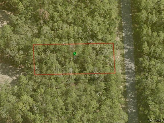 3rd image of 9586 N Pewter Ave
