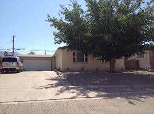 1902 Crescent Dr, Alamogordo, NM 88310
