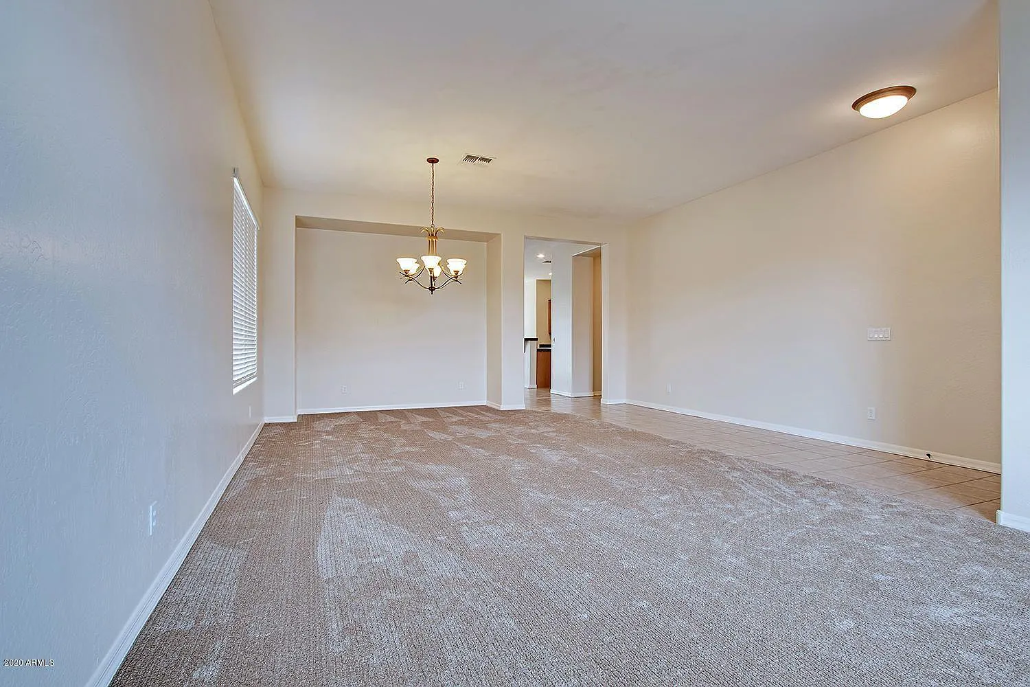 431 W Wildhorse Dr — Photo 4