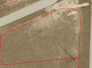 2930 NW 8th Pl, Cape Coral, FL 33993