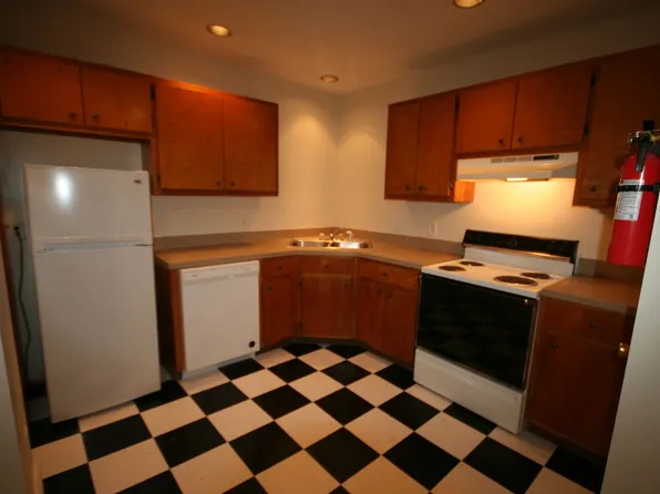 906 W Trinity Ave APT 9, Durham, NC 27701