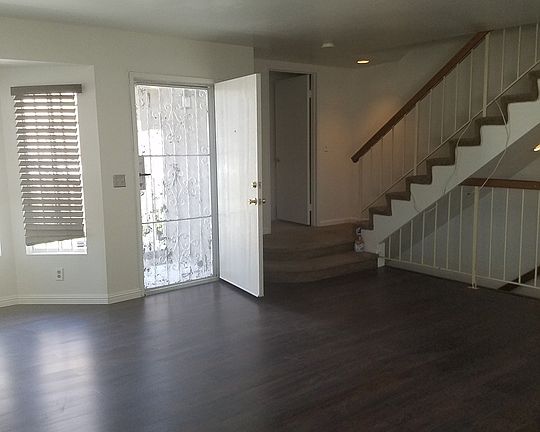 4th image of 1601 W Jefferson Blvd