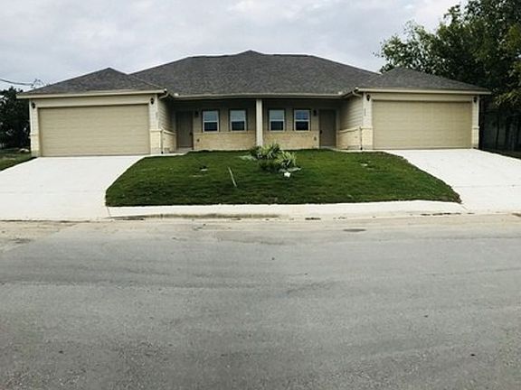 2nd image of 231 S Water Ln