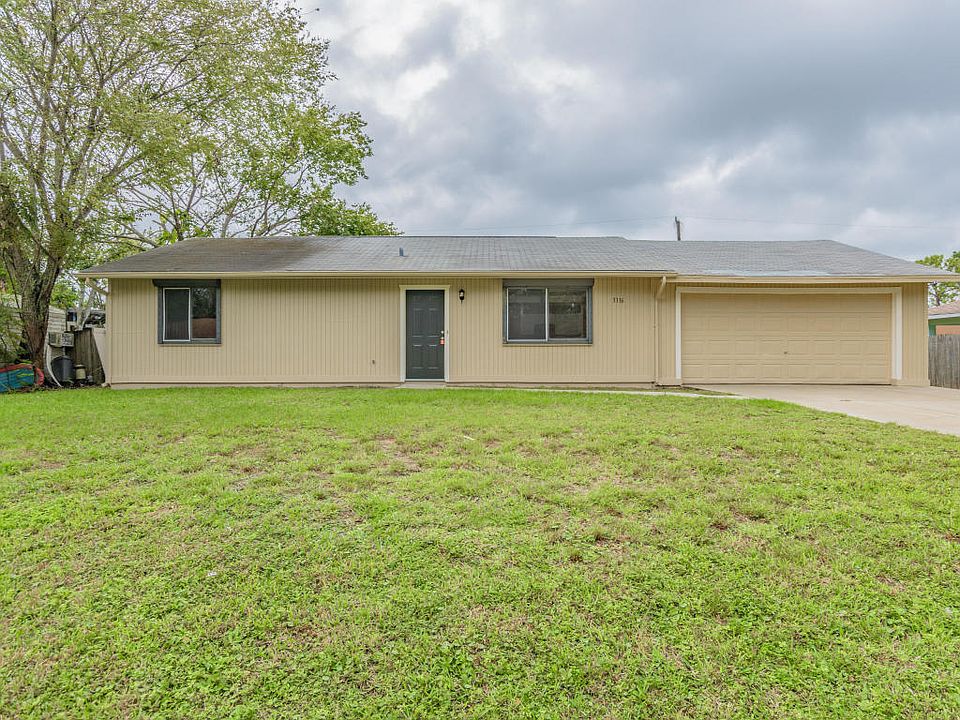1st image of 3116 Woodland Dr