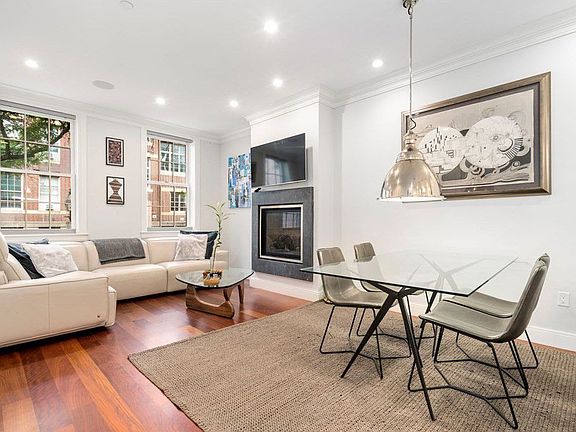 2nd image of 52 Melrose St #1