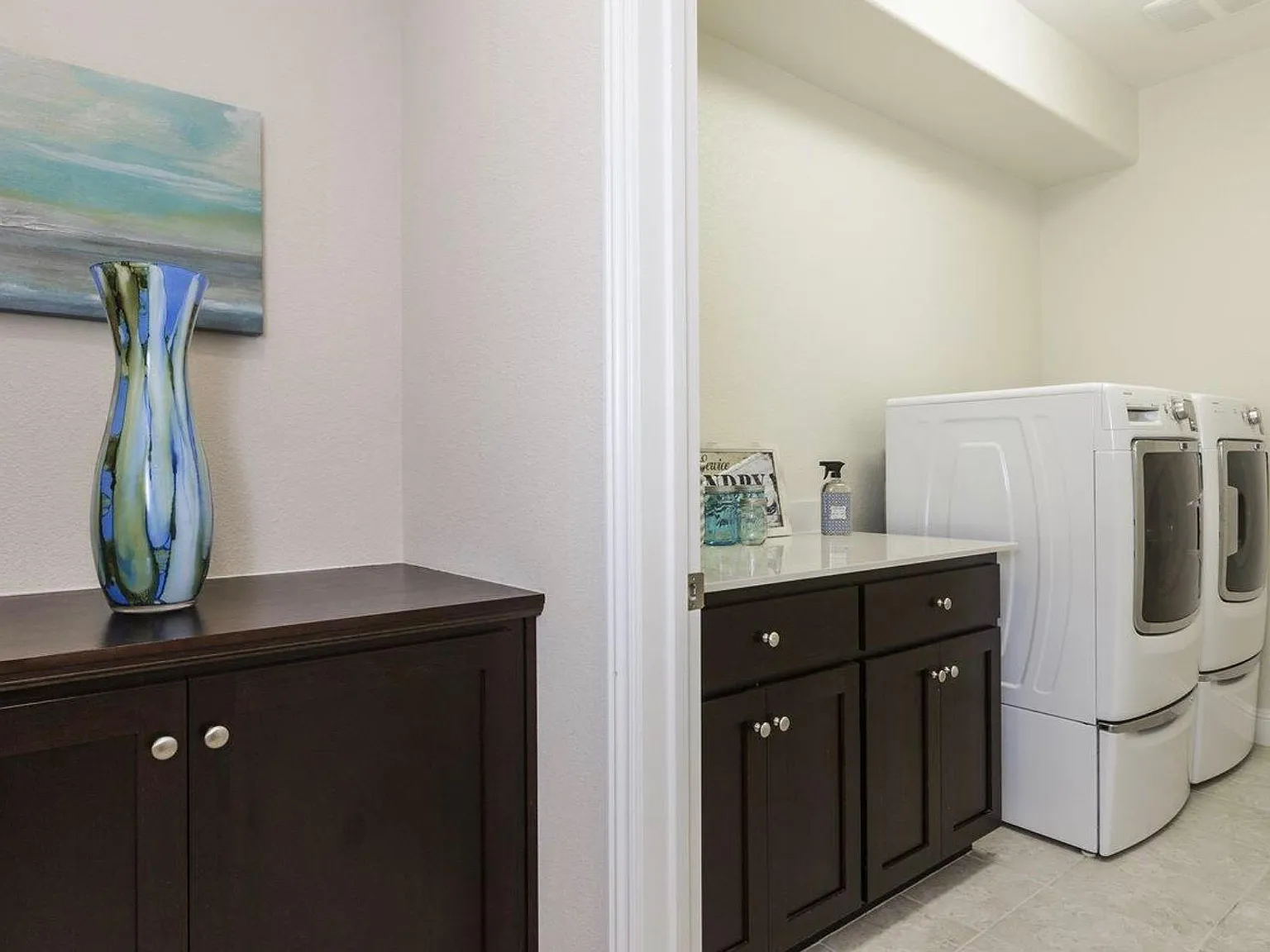 4 bed, 3.5 bath, 2511 sqft, $4,800 — Photo 3