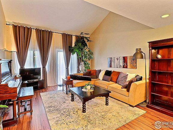 4th image of 1975 28th Ave #18