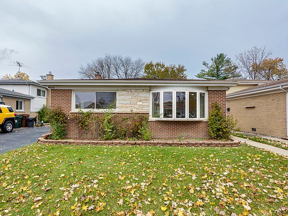 2nd image of 5016 Culver St