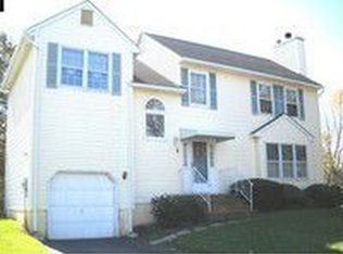 2 Pope Rd, Bridgewater, NJ 08807