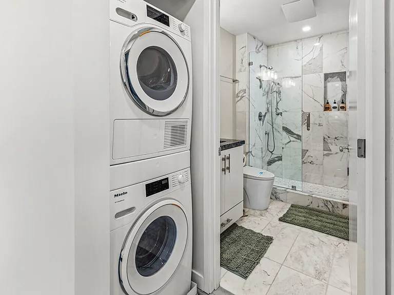 Washer/Dryer