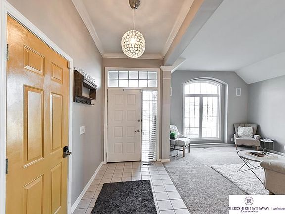 5th image of 4007 N 162nd Ave