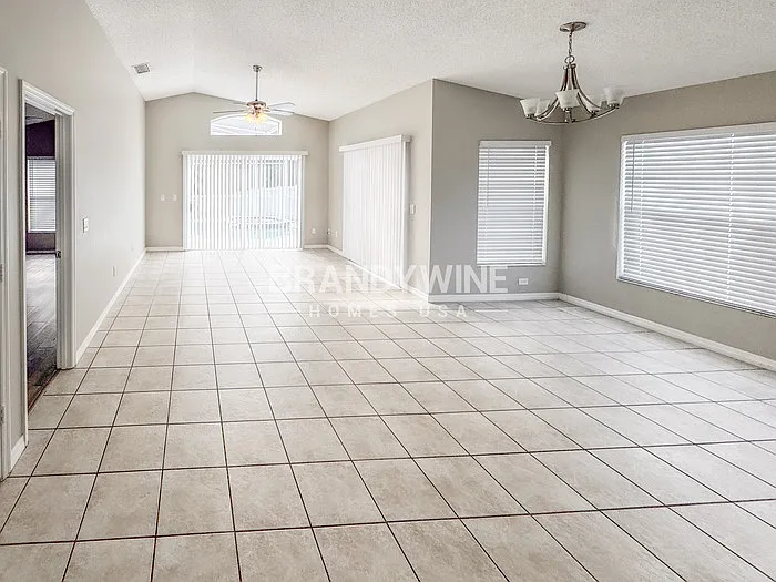 251 Coralwood Ct — Photo 5