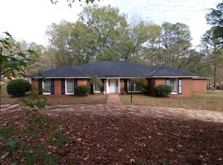 200 Lakewood Dr, Carrollton, GA 30117