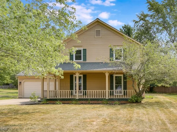 31804 N Roundhead Dr, Solon, OH 44139