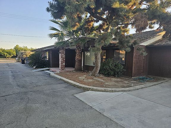 3rd image of 30138 W Tulare Ave