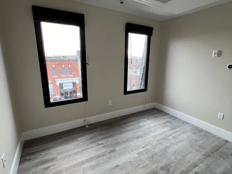 366 Broadway #305 — Photo 5