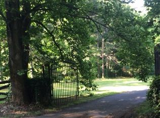 1544 Cuba Millington Rd, Millington, TN 38053