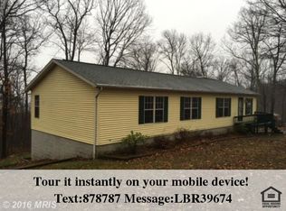 50 Sandy Hill Ln, Berkeley Springs, WV 25411