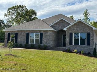 18925 Harrington Cir, Biloxi, MS 39532