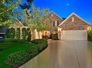 74 W Shale Creek Cir, Spring, TX 77382