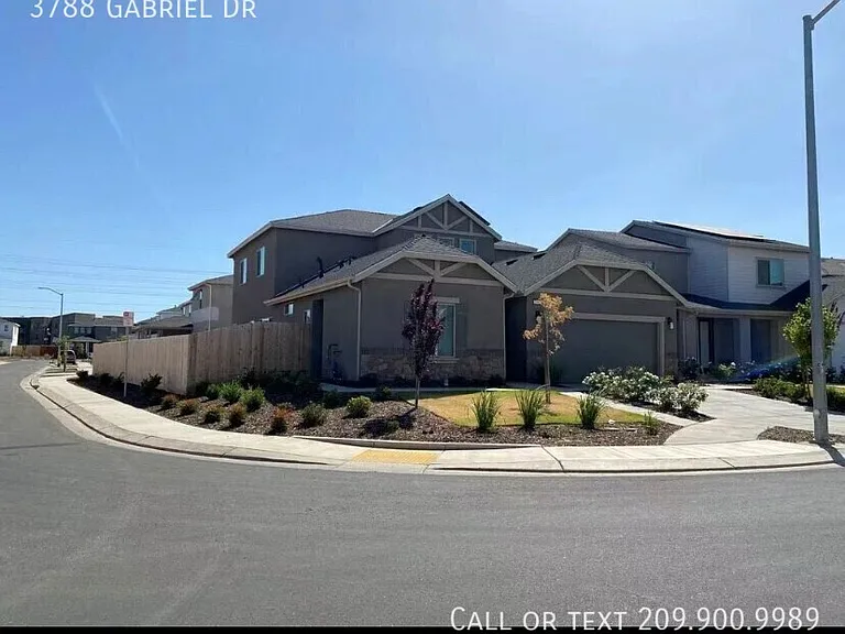 3788 Gabriel Dr — Photo 3