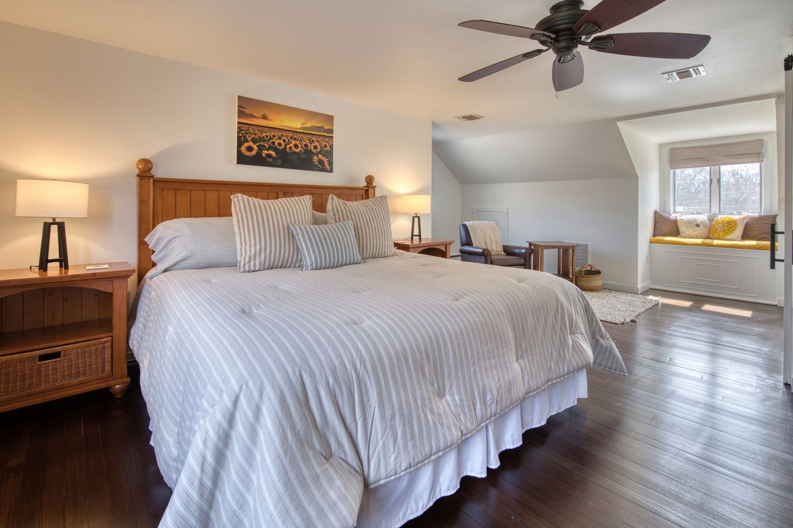  2nd floor primary bedroom has a  King bed