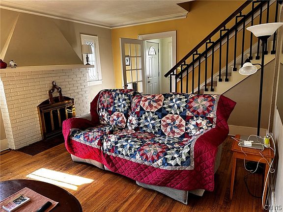 4th image of 175 Edgehill Rd