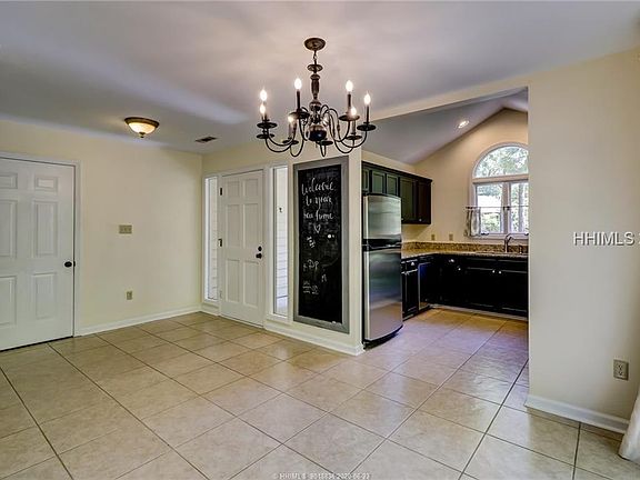 5th image of 1 Stillwater Ln