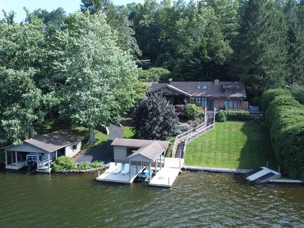 75 Laurel View Ln, Ghent, WV 25843