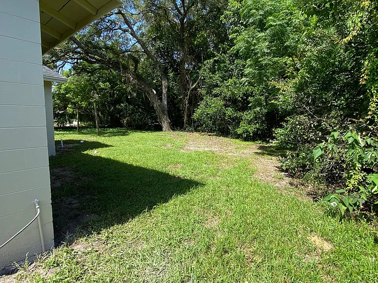 105 Desoto Ave — Photo 3