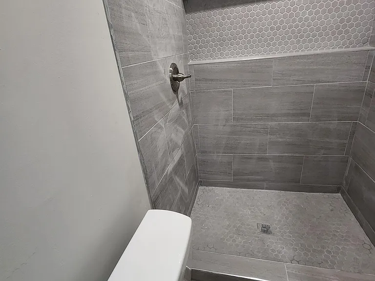 1177 Mohawk St — Photo 6