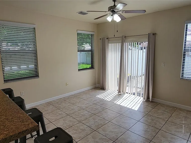 8872 W 35th Ct — Photo 11