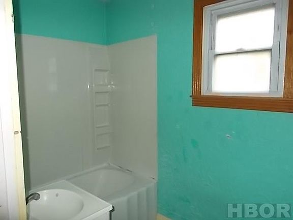 2nd image of 51 McCollum St