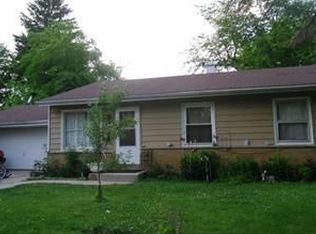 1748 Linden Ave, Hanover Park, IL 60133