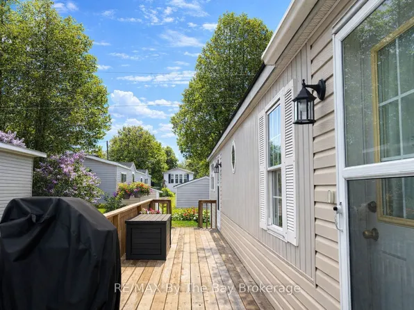 4117 Elaine St, Severn, ON L3V 0V1