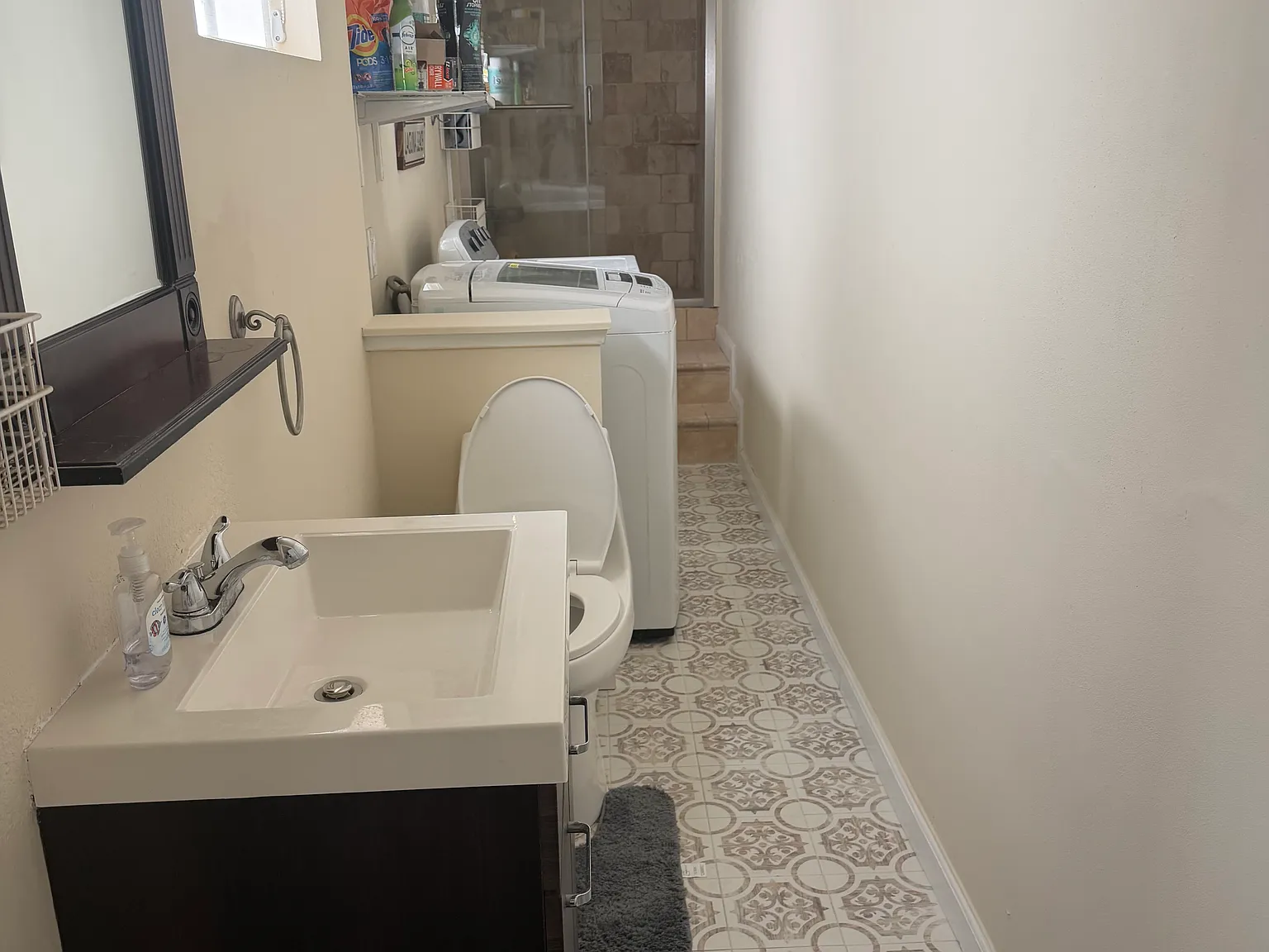 Studio, 750 sqft, $3,500 — Photo 3
